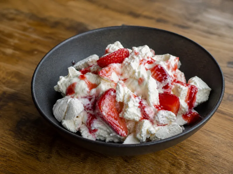 Danie Eton mess