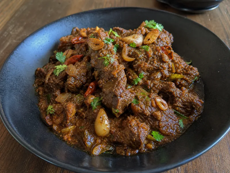 Danie Garlic Mutton