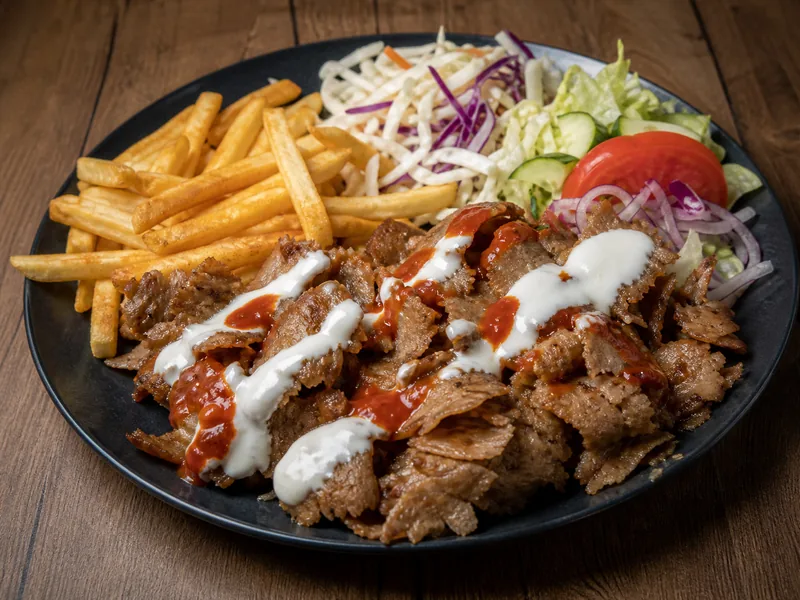 Danie Kebab na talerzu