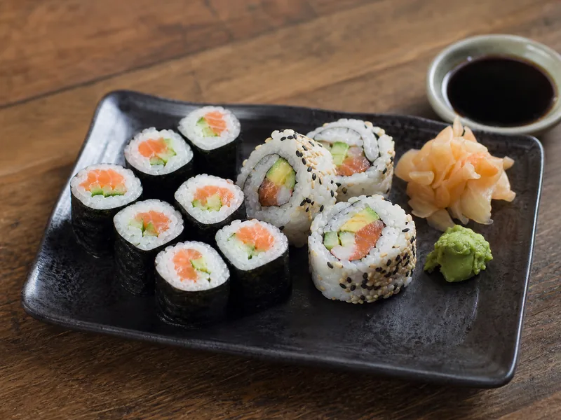 Danie Rolki sushi